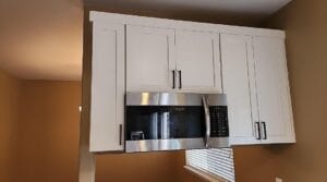 New kitchen cabinets with microwave
